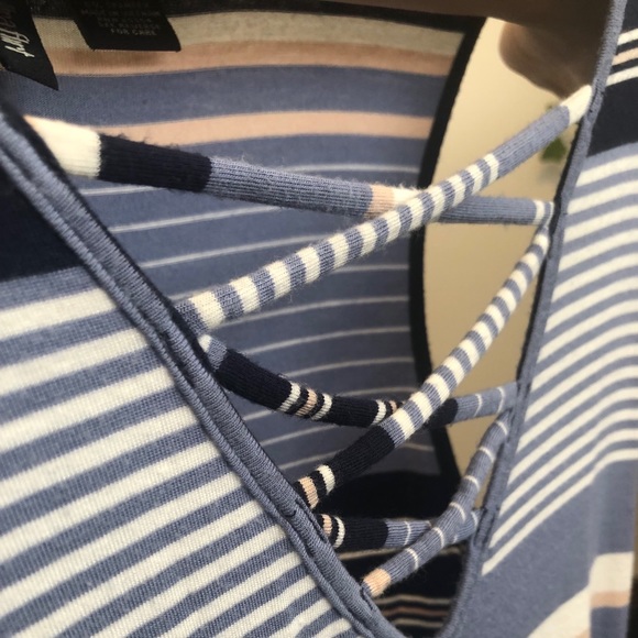 Light flowy blue and white slip dress - Picture 5 of 5